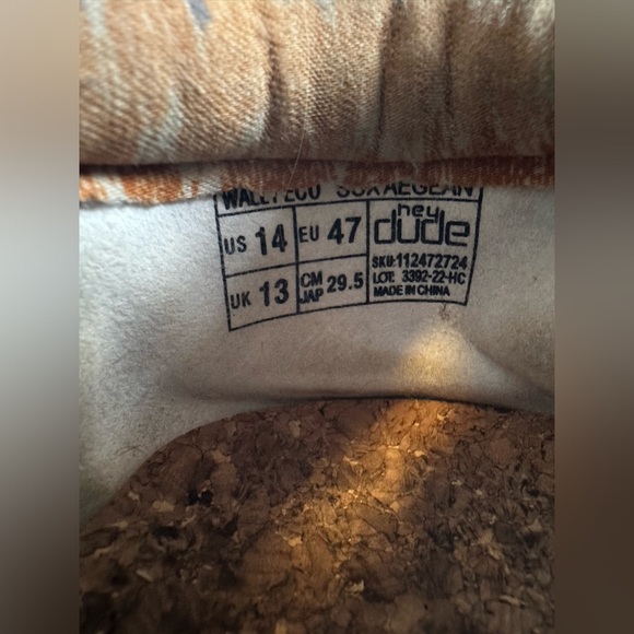 Size 14 HeyDude shoes - Picture 5 of 5